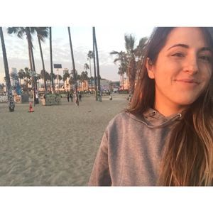 Meet your Posher, Jasmin